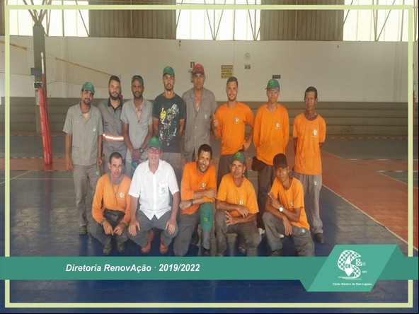 Equipe de manutenção do Clube Náutico